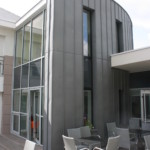 Sur la terrasse de l'Unité ALZHEIMER (le Cantum Village)